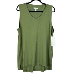 Athleta Inspire Sporty Athleisure V Neck Tank Top Large Eucalyptus Olive NWT